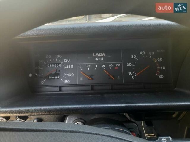 Синій ВАЗ 21214, об'ємом двигуна 1.7 л та пробігом 96 тис. км за 4000 $, фото 9 на Automoto.ua