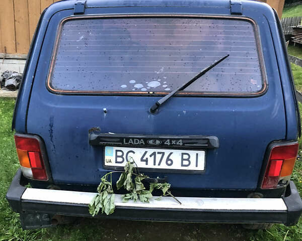 Синий ВАЗ 21214, объемом двигателя 1.7 л и пробегом 93 тыс. км за 2500 $, фото 3 на Automoto.ua