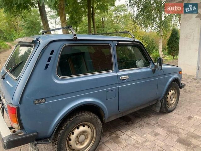 Синий ВАЗ 21214, объемом двигателя 1.7 л и пробегом 280 тыс. км за 3650 $, фото 9 на Automoto.ua