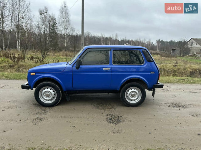 Синий ВАЗ 21214, объемом двигателя 1.7 л и пробегом 149 тыс. км за 2699 $, фото 7 на Automoto.ua