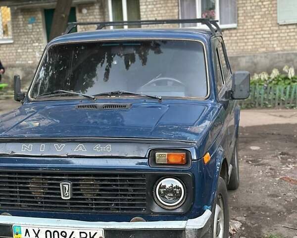 Синий ВАЗ 21214, объемом двигателя 1.69 л и пробегом 135 тыс. км за 3500 $, фото 8 на Automoto.ua