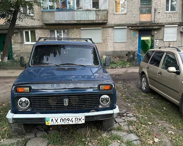 Синий ВАЗ 21214, объемом двигателя 1.69 л и пробегом 135 тыс. км за 3500 $, фото 7 на Automoto.ua