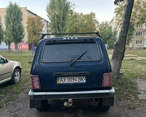 Синий ВАЗ 21214, объемом двигателя 1.69 л и пробегом 135 тыс. км за 3500 $, фото 6 на Automoto.ua