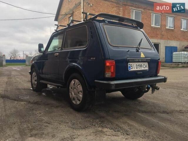 Синій ВАЗ 21214, об'ємом двигуна 1.7 л та пробігом 154 тис. км за 5000 $, фото 1 на Automoto.ua