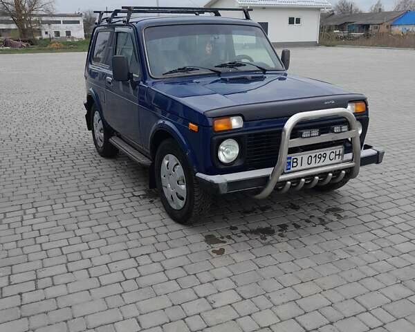 Синій ВАЗ 21214, об'ємом двигуна 1.7 л та пробігом 154 тис. км за 5000 $, фото 8 на Automoto.ua