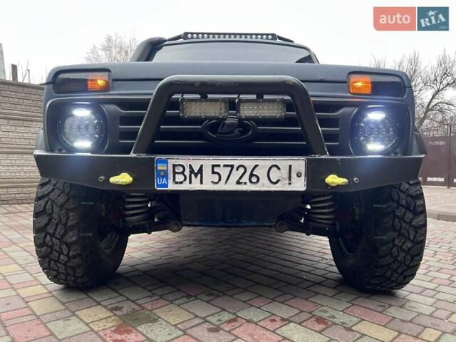 Синій ВАЗ 21214, об'ємом двигуна 1.7 л та пробігом 125 тис. км за 6000 $, фото 8 на Automoto.ua