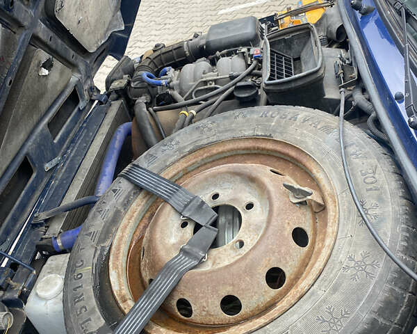 Синий ВАЗ 21214, объемом двигателя 1.7 л и пробегом 160 тыс. км за 3400 $, фото 6 на Automoto.ua