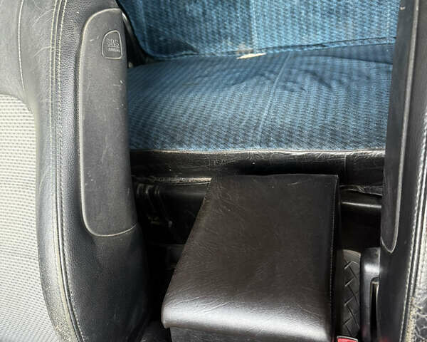 Синій ВАЗ 21214, об'ємом двигуна 1.69 л та пробігом 235 тис. км за 5200 $, фото 6 на Automoto.ua