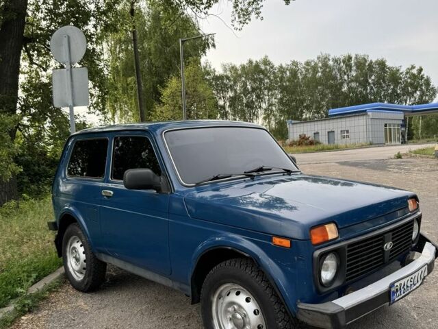 Синій ВАЗ 21214, об'ємом двигуна 1.7 л та пробігом 130 тис. км за 3199 $, фото 3 на Automoto.ua