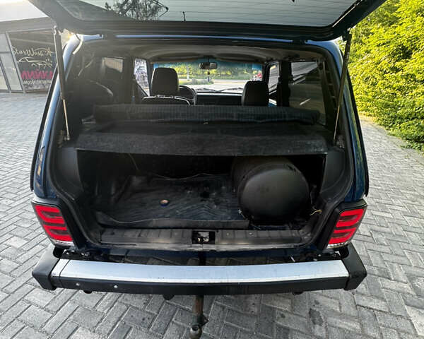 Синій ВАЗ 21214, об'ємом двигуна 1.69 л та пробігом 235 тис. км за 5200 $, фото 7 на Automoto.ua