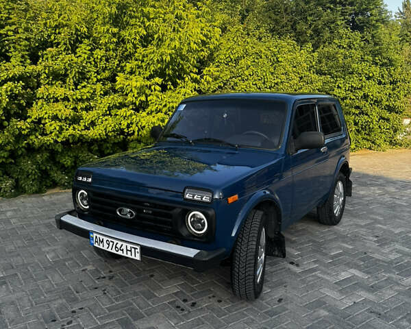 Синій ВАЗ 21214, об'ємом двигуна 1.69 л та пробігом 235 тис. км за 5200 $, фото 3 на Automoto.ua