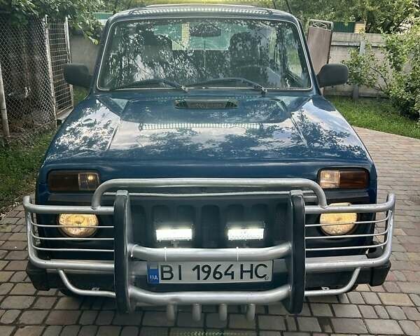 Синій ВАЗ 21214, об'ємом двигуна 1.7 л та пробігом 213 тис. км за 3600 $, фото 9 на Automoto.ua