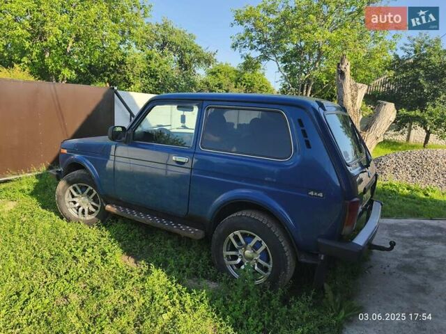 Синий ВАЗ 21214, объемом двигателя 1.69 л и пробегом 93 тыс. км за 5300 $, фото 1 на Automoto.ua
