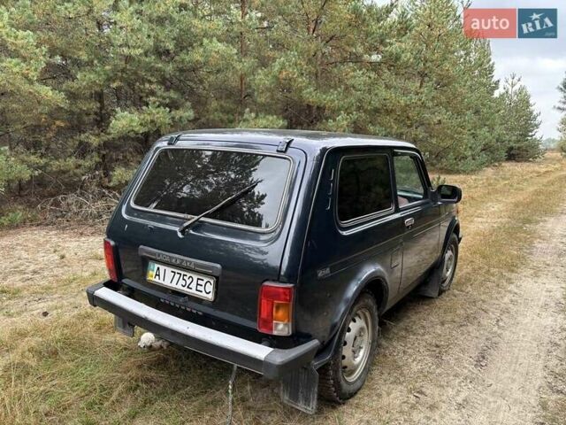 Синий ВАЗ 21214, объемом двигателя 1.7 л и пробегом 67 тыс. км за 4700 $, фото 7 на Automoto.ua