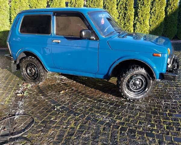 Синій ВАЗ 21214, об'ємом двигуна 1.69 л та пробігом 150 тис. км за 3800 $, фото 9 на Automoto.ua