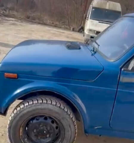Синий ВАЗ 21214, объемом двигателя 1.7 л и пробегом 150 тыс. км за 4000 $, фото 5 на Automoto.ua