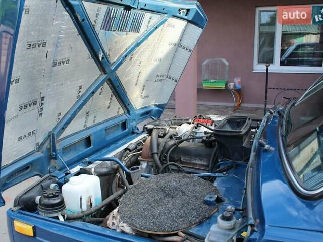 Синій ВАЗ 21214, об'ємом двигуна 1.7 л та пробігом 143 тис. км за 4800 $, фото 4 на Automoto.ua