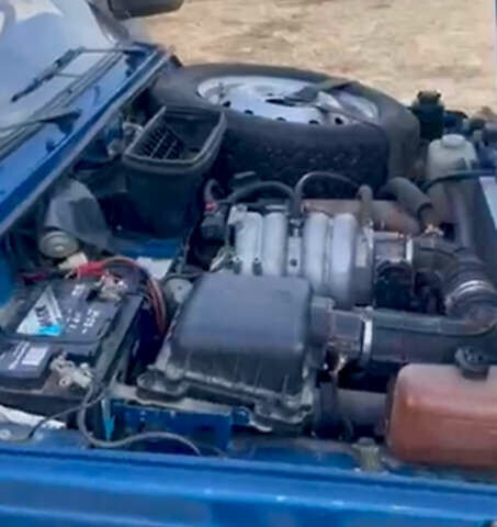 Синий ВАЗ 21214, объемом двигателя 1.7 л и пробегом 150 тыс. км за 4000 $, фото 4 на Automoto.ua