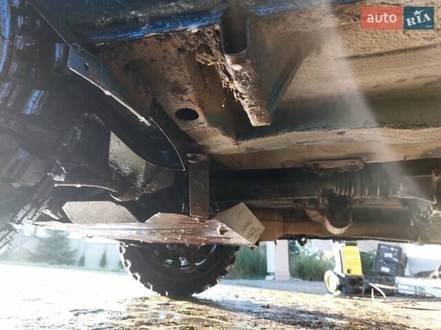 Синій ВАЗ 21214, об'ємом двигуна 1.69 л та пробігом 150 тис. км за 3800 $, фото 8 на Automoto.ua