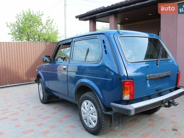 Синій ВАЗ 21214, об'ємом двигуна 1.7 л та пробігом 143 тис. км за 4800 $, фото 9 на Automoto.ua