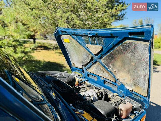 Синий ВАЗ 21214, объемом двигателя 1.7 л и пробегом 57 тыс. км за 5300 $, фото 12 на Automoto.ua