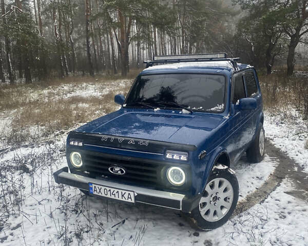 Синій ВАЗ 21214, об'ємом двигуна 1.69 л та пробігом 230 тис. км за 4300 $, фото 6 на Automoto.ua