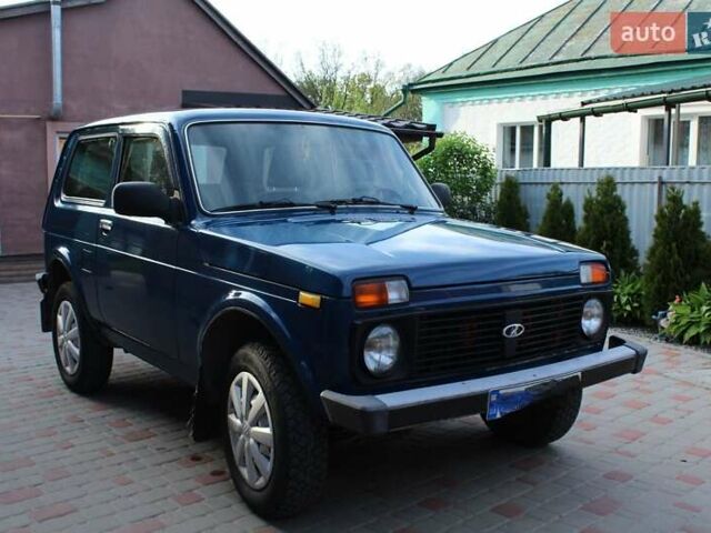 Синій ВАЗ 21214, об'ємом двигуна 1.7 л та пробігом 143 тис. км за 4800 $, фото 6 на Automoto.ua