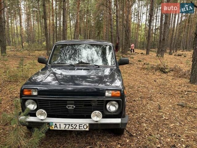 Синий ВАЗ 21214, объемом двигателя 1.7 л и пробегом 67 тыс. км за 4700 $, фото 2 на Automoto.ua