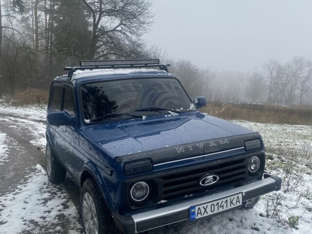 Синій ВАЗ 21214, об'ємом двигуна 0 л та пробігом 230 тис. км за 4300 $, фото 4 на Automoto.ua