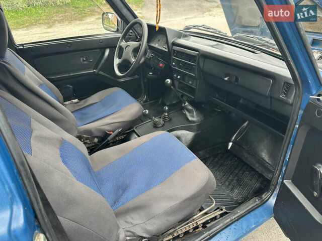 Синий ВАЗ 21214, объемом двигателя 1.69 л и пробегом 100 тыс. км за 3500 $, фото 20 на Automoto.ua