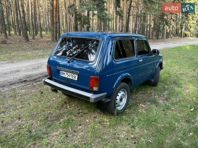 Синій ВАЗ 21214, об'ємом двигуна 1.7 л та пробігом 220 тис. км за 3500 $, фото 5 на Automoto.ua
