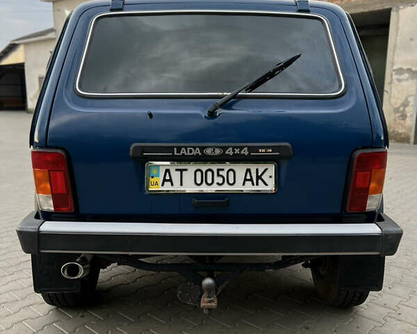 Синий ВАЗ 21214, объемом двигателя 1.7 л и пробегом 67 тыс. км за 5200 $, фото 8 на Automoto.ua