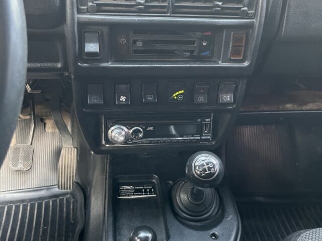 Синій ВАЗ 21214, об'ємом двигуна 1.7 л та пробігом 220 тис. км за 3300 $, фото 12 на Automoto.ua