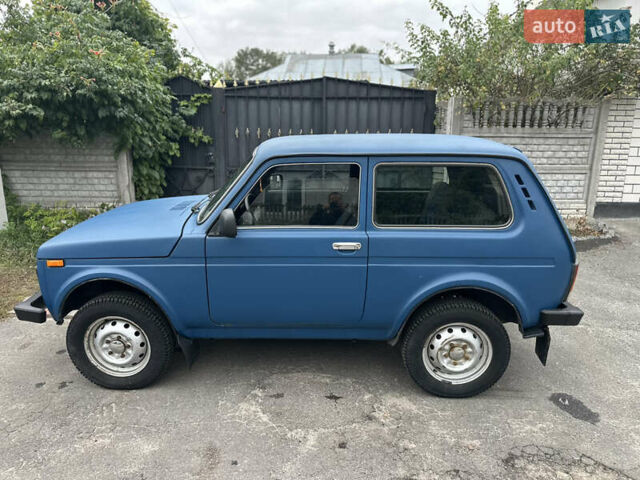 Синий ВАЗ 21214, объемом двигателя 1.69 л и пробегом 100 тыс. км за 3500 $, фото 1 на Automoto.ua
