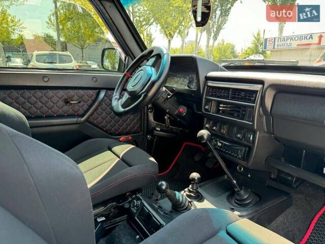 Синий ВАЗ 21214, объемом двигателя 1.69 л и пробегом 149 тыс. км за 5800 $, фото 8 на Automoto.ua