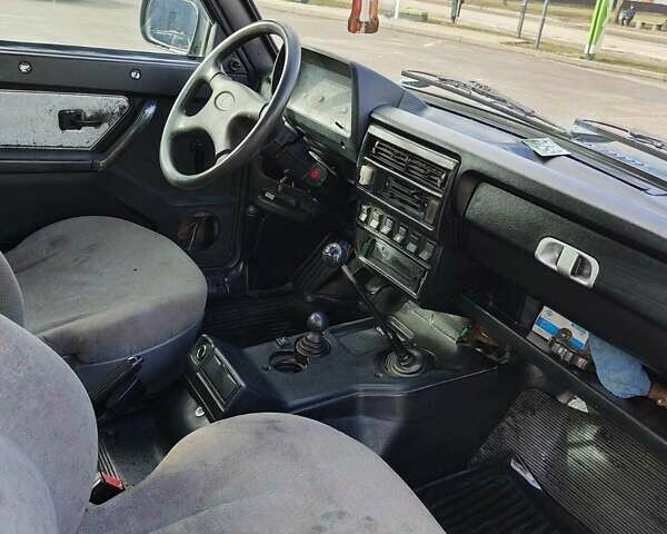 Синій ВАЗ 21214, об'ємом двигуна 1.7 л та пробігом 202 тис. км за 3800 $, фото 7 на Automoto.ua