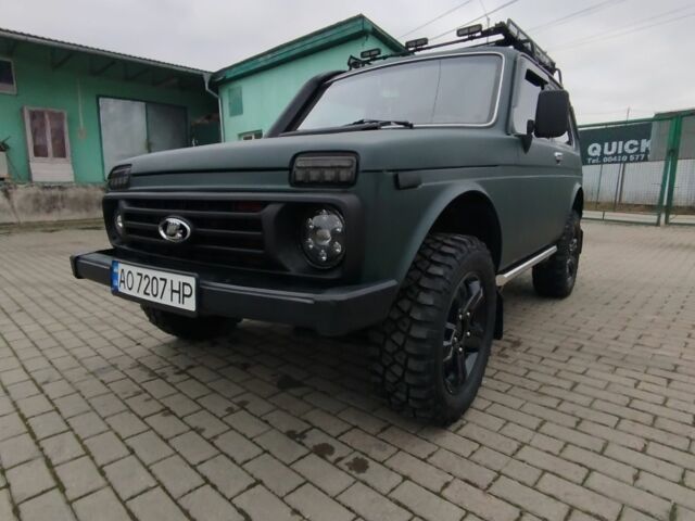 Зелений ВАЗ 21214, об'ємом двигуна 1.7 л та пробігом 150 тис. км за 4850 $, фото 9 на Automoto.ua