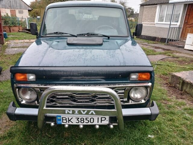 Зеленый ВАЗ 21214, объемом двигателя 1.7 л и пробегом 107 тыс. км за 3600 $, фото 4 на Automoto.ua