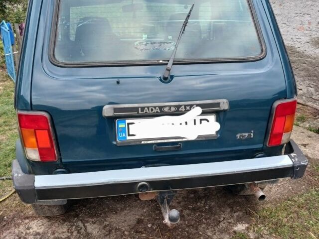 Зеленый ВАЗ 21214, объемом двигателя 1.7 л и пробегом 107 тыс. км за 3600 $, фото 3 на Automoto.ua