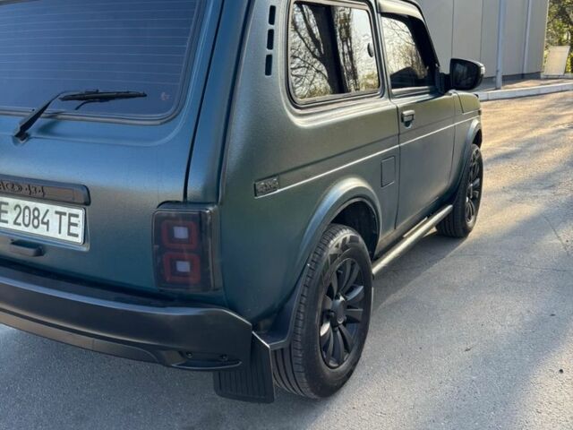 Зеленый ВАЗ 21214, объемом двигателя 1.7 л и пробегом 240 тыс. км за 4500 $, фото 7 на Automoto.ua