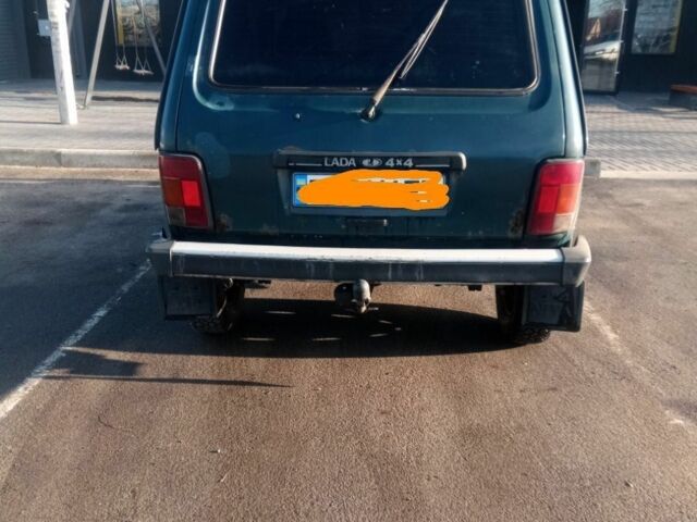 Зелений ВАЗ 21214, об'ємом двигуна 1.7 л та пробігом 198 тис. км за 3300 $, фото 3 на Automoto.ua