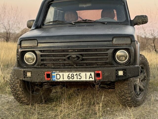 Зеленый ВАЗ 21214, объемом двигателя 1.7 л и пробегом 3 тыс. км за 3999 $, фото 1 на Automoto.ua