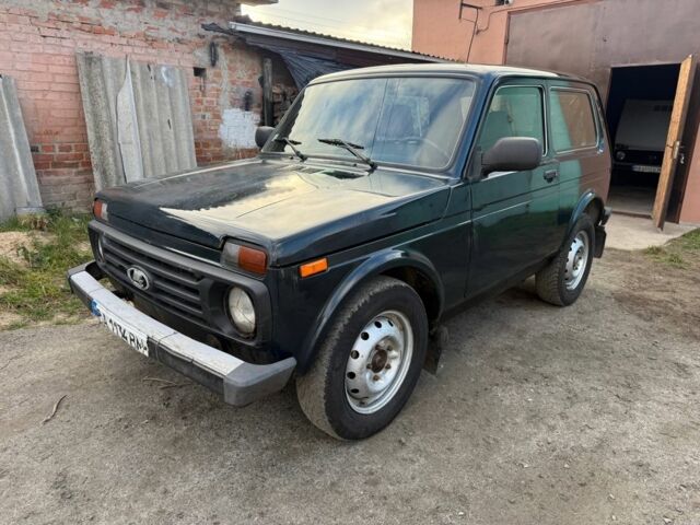 Зелений ВАЗ 21214, об'ємом двигуна 1.7 л та пробігом 250 тис. км за 3300 $, фото 1 на Automoto.ua