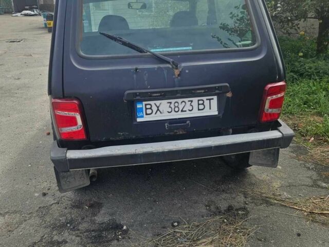 Зелений ВАЗ 21214, об'ємом двигуна 1.7 л та пробігом 300 тис. км за 1787 $, фото 5 на Automoto.ua