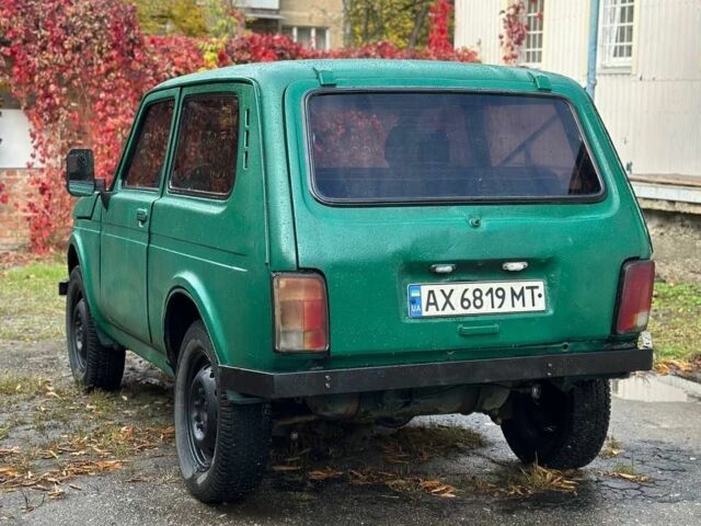 Зелений ВАЗ 21214, об'ємом двигуна 1.7 л та пробігом 150 тис. км за 1700 $, фото 3 на Automoto.ua