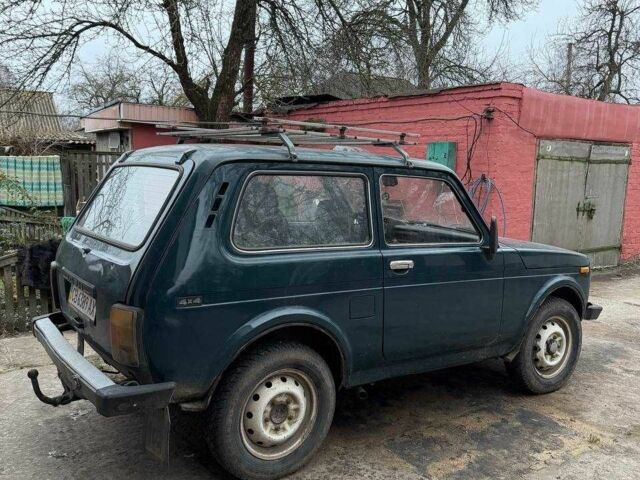 Зелений ВАЗ 21214, об'ємом двигуна 0 л та пробігом 200 тис. км за 2000 $, фото 2 на Automoto.ua