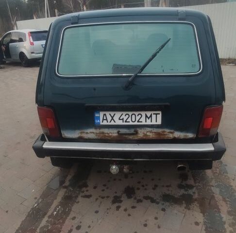 Зеленый ВАЗ 21214, объемом двигателя 1.7 л и пробегом 32 тыс. км за 3000 $, фото 6 на Automoto.ua