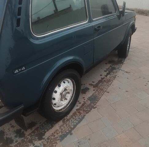 Зеленый ВАЗ 21214, объемом двигателя 1.7 л и пробегом 32 тыс. км за 3000 $, фото 8 на Automoto.ua