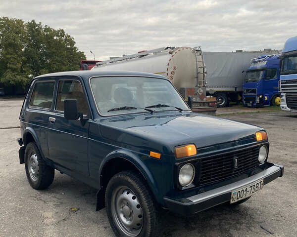 Зеленый ВАЗ 21214, объемом двигателя 0 л и пробегом 213 тыс. км за 2999 $, фото 2 на Automoto.ua