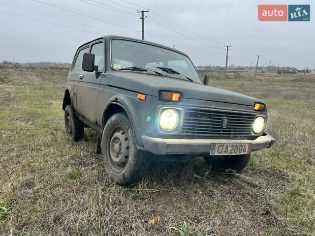 Зеленый ВАЗ 21214, объемом двигателя 0 л и пробегом 200 тыс. км за 1350 $, фото 9 на Automoto.ua